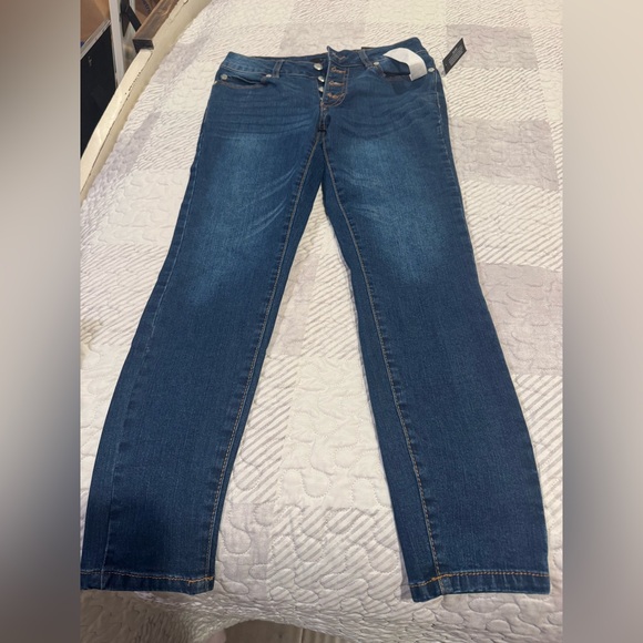 Tahari  button fly jeans Amelia skinny size 4 - Picture 2 of 6